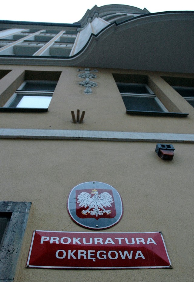 Mimo początkowej decyzji o odmowie wszczęcia postępowania historią upadku Polstaru zainteresowała się Prokuratura Okręgowa w Poznaniu