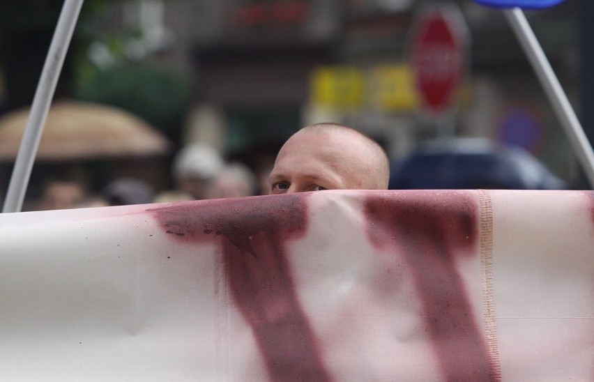 Kibice Piasta Gliwice protestowali przed Urzędem Miasta [ZDJĘCIA]