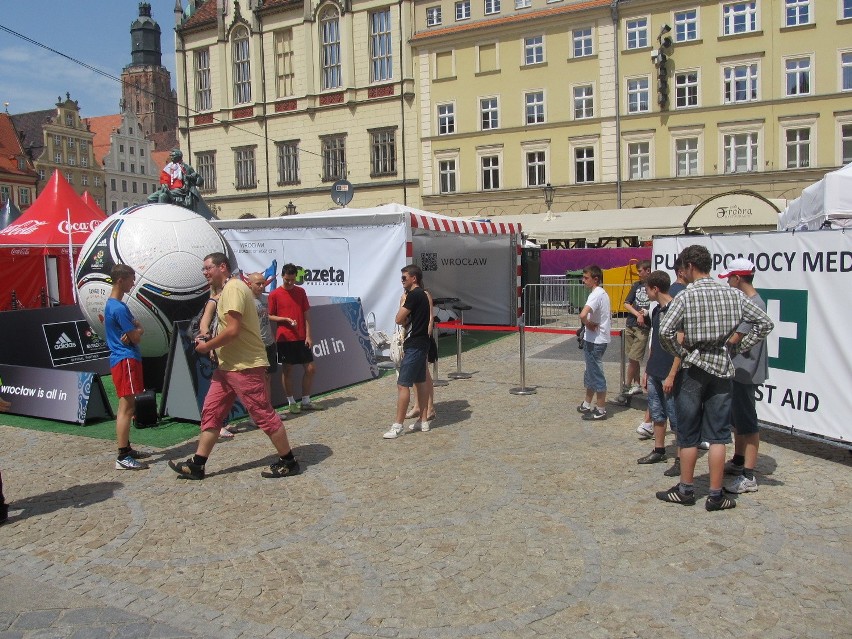 Strefa kibica: Znamy już wrocławskiego mistrza w żonglowaniu piłką (GALERIA)