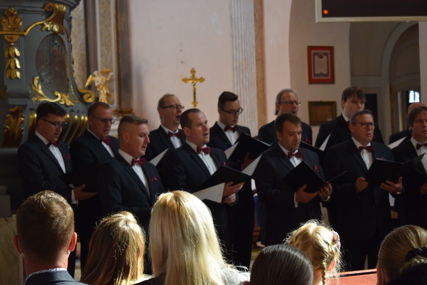 Chór Męski Szpaki zagrał w czerniejewskim kościele