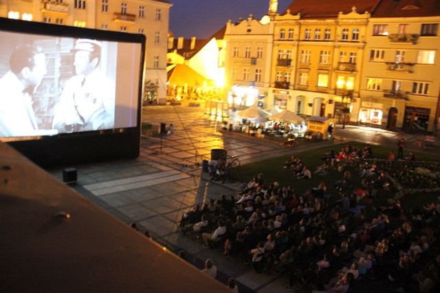 Kino letnie zagości na kaliskim Głównym Rynku