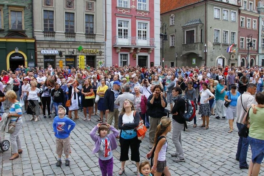 Tłumy na poznańskim Starym Rynku