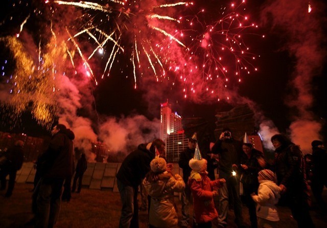 Pokaz fajerwerków na Nowy Rok 2013 w Katowicach
