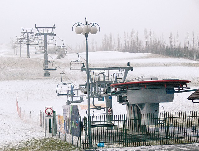 Narciarze mogą ponownie korzystać z części tras narciarskich na Górze Kamieńsk.