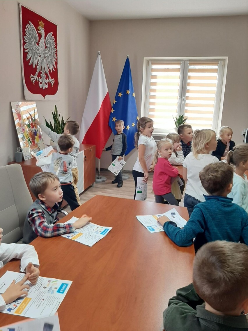 Przedszkolaki odwiedziły wójta gminy Dębowiec