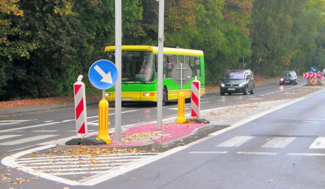 Po remoncie na ul. Bytkowskiej z trzech pasów zrobiły się dwa