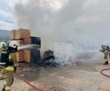 Pożar na terenie jednego z zakładów produkcyjnych w Sulęczynie
