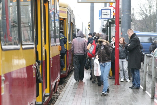 W środę wczesnym popołudniem doszło łódzkie tramwaje stanęły w kilku miejscach jednocześnie.