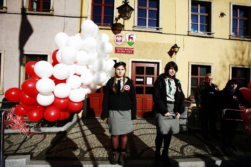 Jelenia Góra:Uroczyste obchody 11 Listopada (ZDJĘCIA i FILMY)