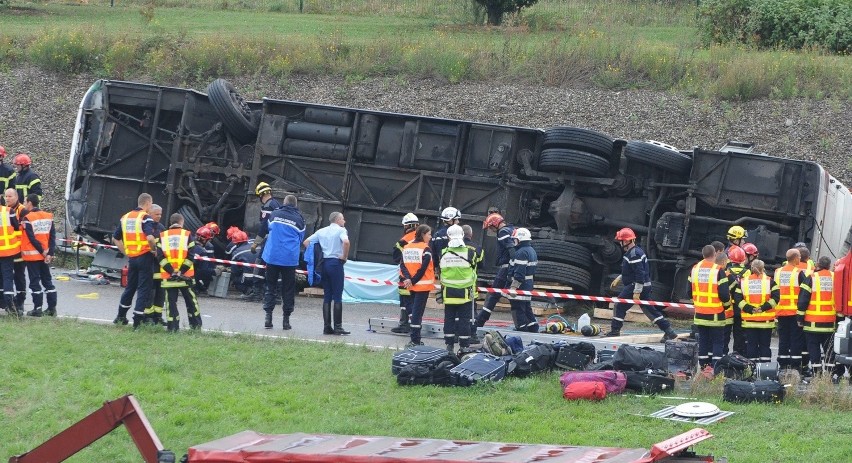 Wypadek polskiego autokaru koło Miluzy we Francji
