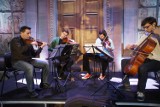 Kwartet smyczkowy, który gra jazz - rozmowa z muzykami Atom String Quartet 