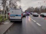 Zderzenie dwóch samochodów w Żorach. Sprawca zdarzenia został ukarany wysokim mandatem