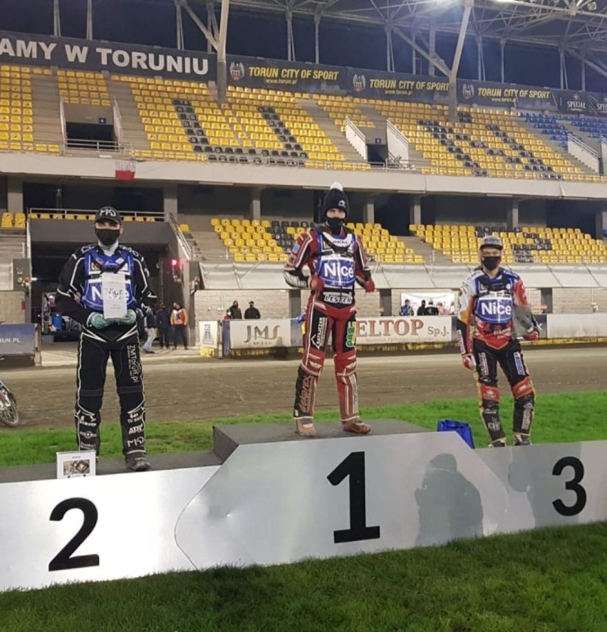 Tomasz Orwat z Abramczyk Polonii Bydgoszcz na podium na zawodach Nice Cup w Toruniu [zdjęcia]