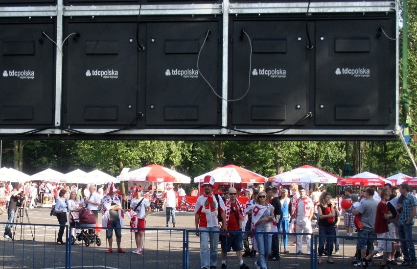 Polska - Grecja w strefie kibica w Sosnowcu [ZDJĘCIA]