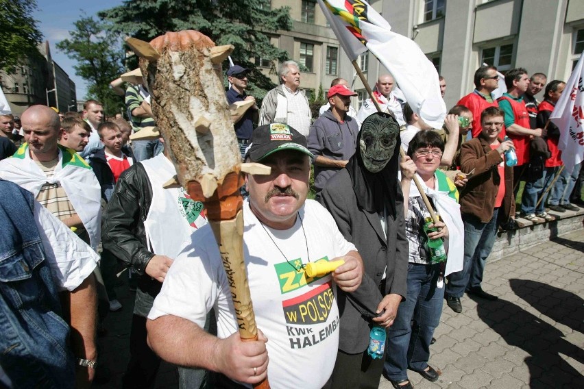 Pikieta górników w Katowicach