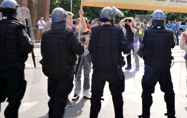 Zwykle manifestacje Młodzieży Wszechpolskiej - jako wiece wysokiego ryzyka -  otacza kordon policji. Czy tak będzie też w Gdańsku?