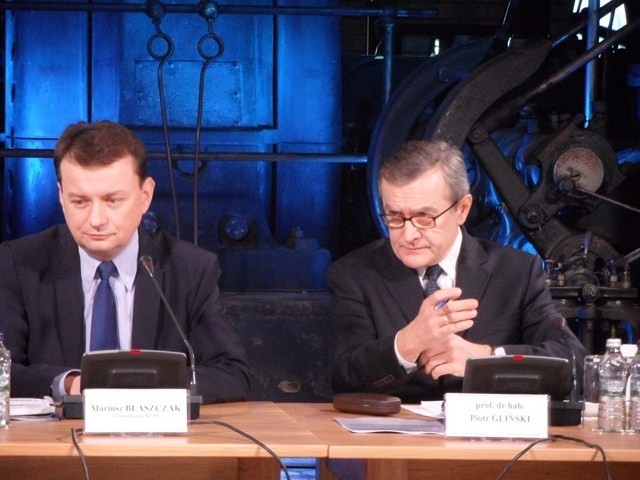Debata PiS w Zabrzu o energii: Dlaczego Kaczyński nie zjechał do kopalni?
