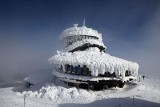 Koniec remontu na Śnieżce, spodki lśnią dla turystów