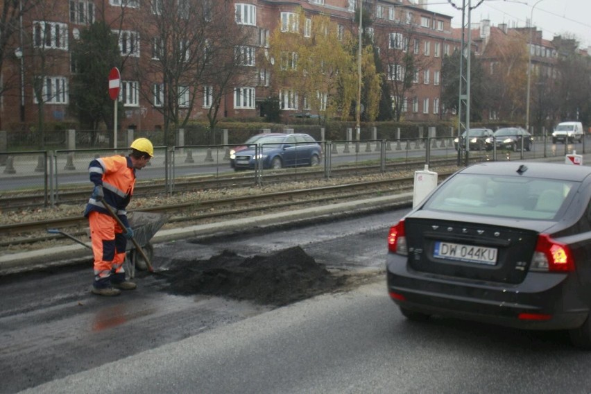 Remontu Hallera ciąg dalszy. Znów gigantyczne korki (ZDJĘCIA)