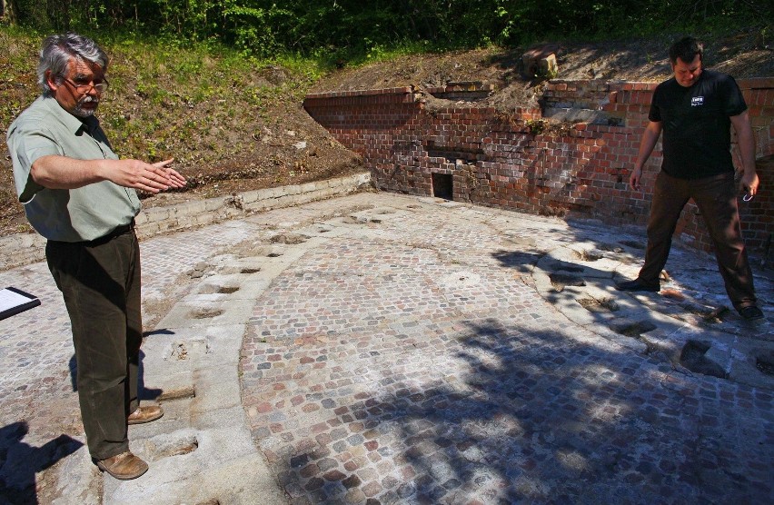 Poznań: Przewodnicy pokażą tajemniczy Fort III [ZDJĘCIA]