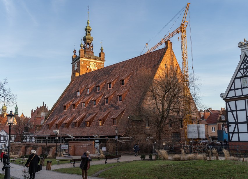 Wielki Młyn zyskał nowe okna i dachówki