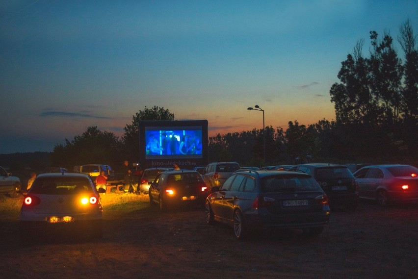 Kino plenerowe w Sierakowie