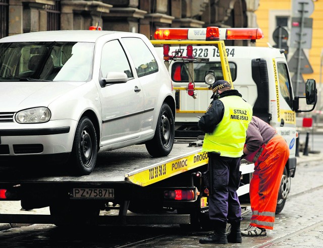 Warto wiedzieć, skąd Twoje auto może  trafić prosto na lawetę