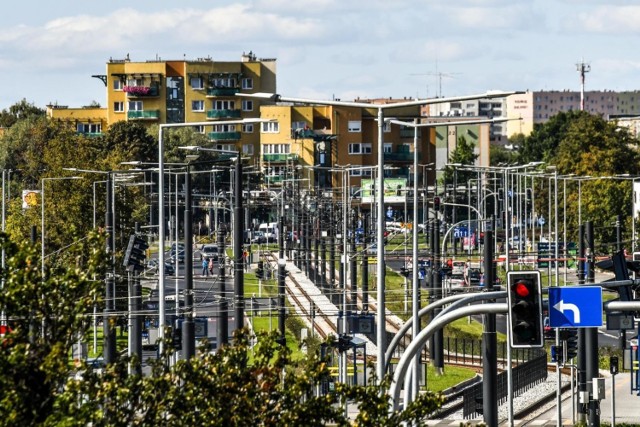 Spór na linii Enea Oświetlenie - bydgoski ratusz trwa. Tymczasem mieszkańcy chcą, aby na bydgoskich ulicach jak najszybciej zrobiło się jasno.