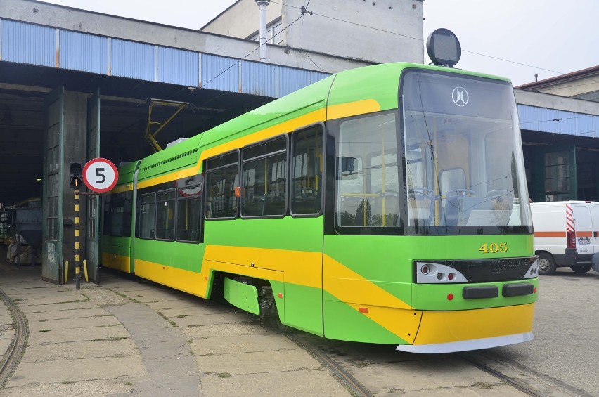 Poznań: Tramwaj Tatra wrócił  po liftingu. Zobacz! [ZDJĘCIA] 