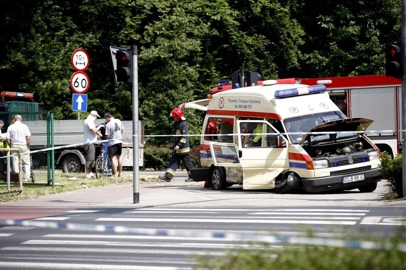 Wrocław: Tragiczny wypadek przy moście Milenijnym (ZDJĘCIA)
