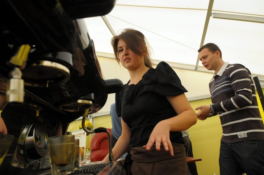 Oglądaj baristów: Specjaliści od kawy w akcji (WIDEO, FOTO)