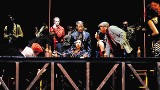 Teatr Polski: Bezbolesny samobójca na scenie