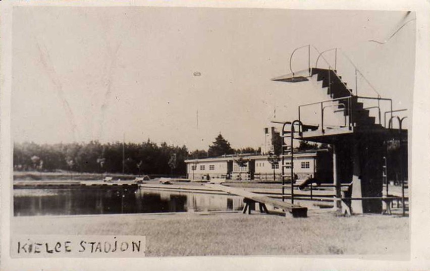 Otwarcie w 1930 roku basenu pływackiego było ukoronowaniem...