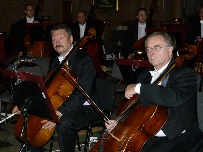 Stanisław Syrewicz i muzycy filharmonii rozpoczęli jubileusz Szkoły Muzycznej