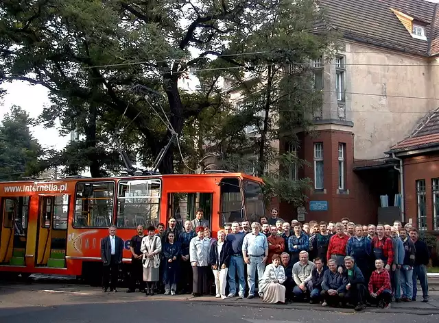 Ostatnie zdjęcie ostatniej załogi z poznańskiej zajezdni przy Gajowej. Wiosna 2010