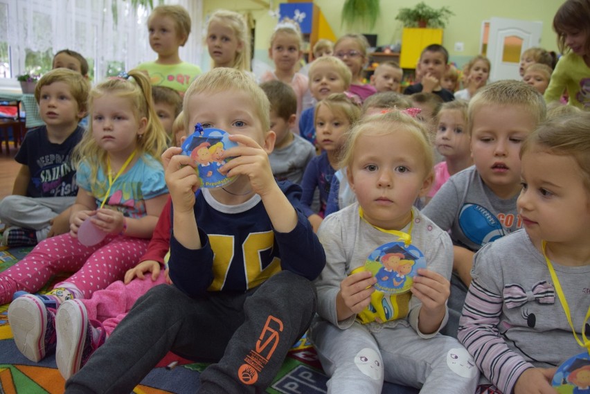 Liczba dzieci uczęszczających do tarnowskich przedszkoli od...