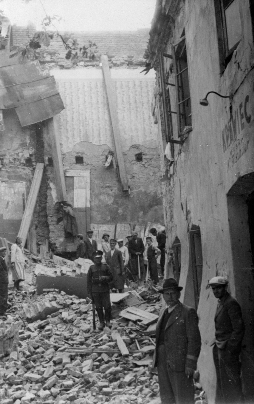 Lublin po bombardowaniu 9 września 1939 r. [ZDJĘCIA]