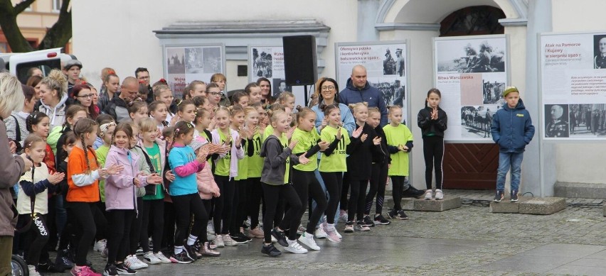 Międzynarodowy Dzień Tańca w Chełmnie 2023.