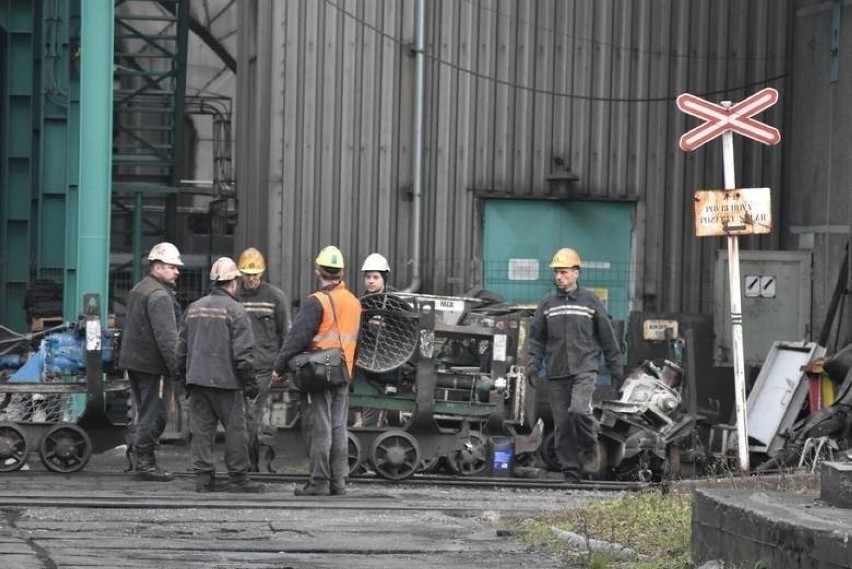 W wybuchu metanu w kopalni Stonawa zginęło 12 polskich górników. Prokuratura umorzyła śledztwo, bo śledczy nie dopatrzyli się winy