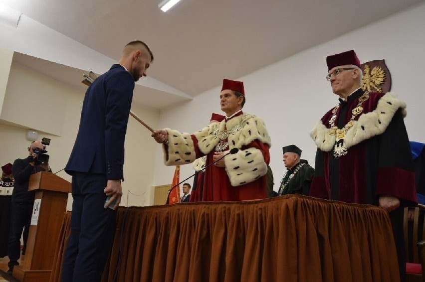 Samodzielna uczelnia powstanie w Piotrkowie Trybunalskim. Antoni Macierewicz: Akademia Piotrkowska jeszcze w tym roku