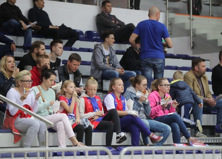 Zobacz ZDJĘCIA kibiców na meczu King Szczecin - BM Slam Stal Ostrów Wielkopolski [GALERIA]