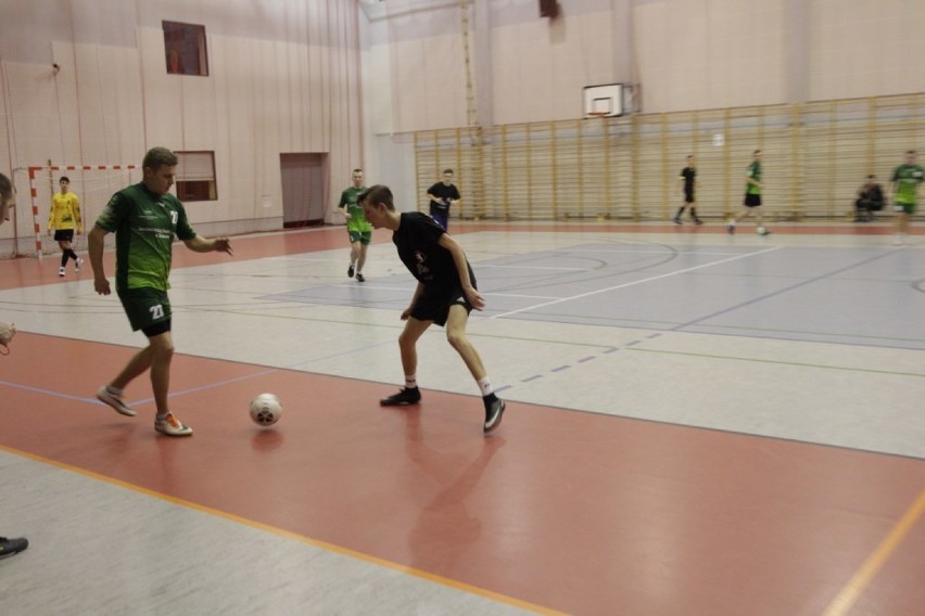 W Złotowie rozegrano kolejkę Złotowskiej Ligi Futsalu