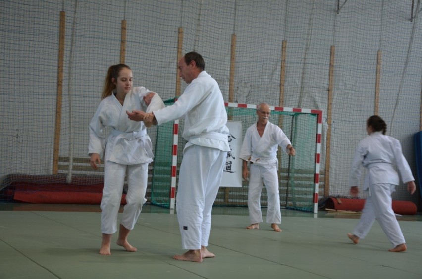 Aikido - to sztuka edukacji dla ciała i umysłu. W Nowym Dworze Gdański odbył się jesienny staż zawodników