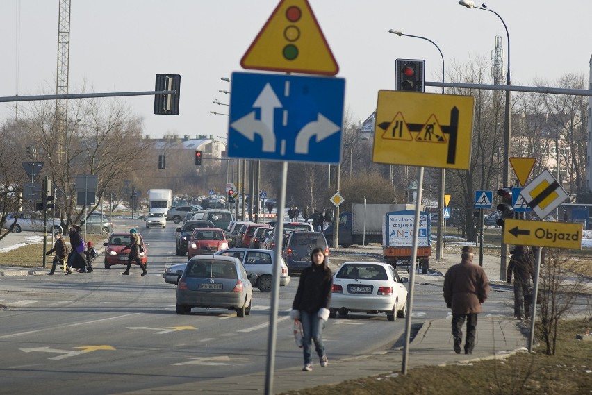 Kraków, Ruczaj. Zmiany komunikacyjne i nowe oznakowanie...