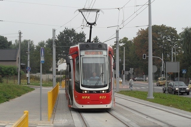 Nowy tramwaj w Częstochowie lepszy niż u Barei. Sam zobacz [ZDJĘCIA, FILM]