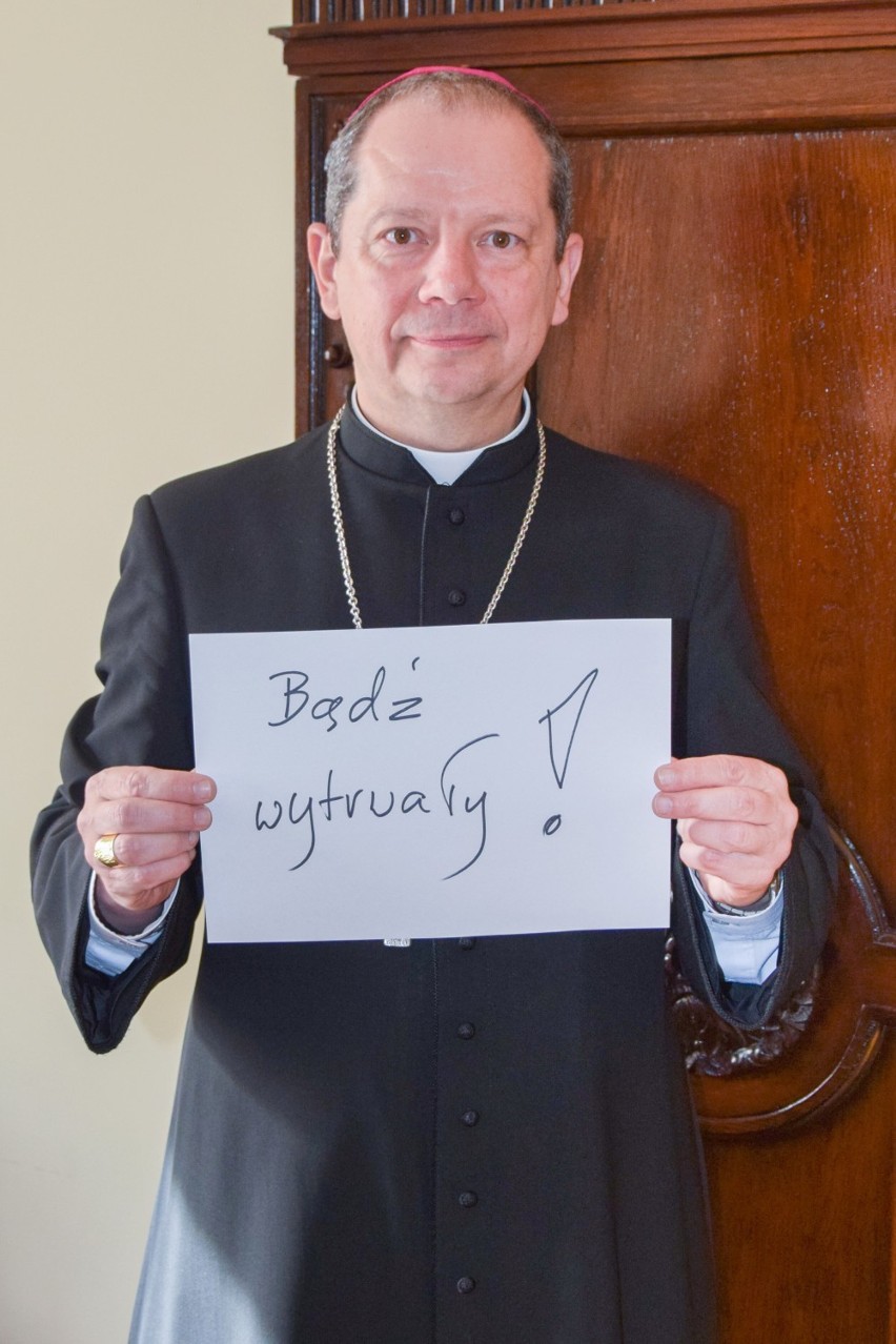 Biskup Grzegorz z życzeniami