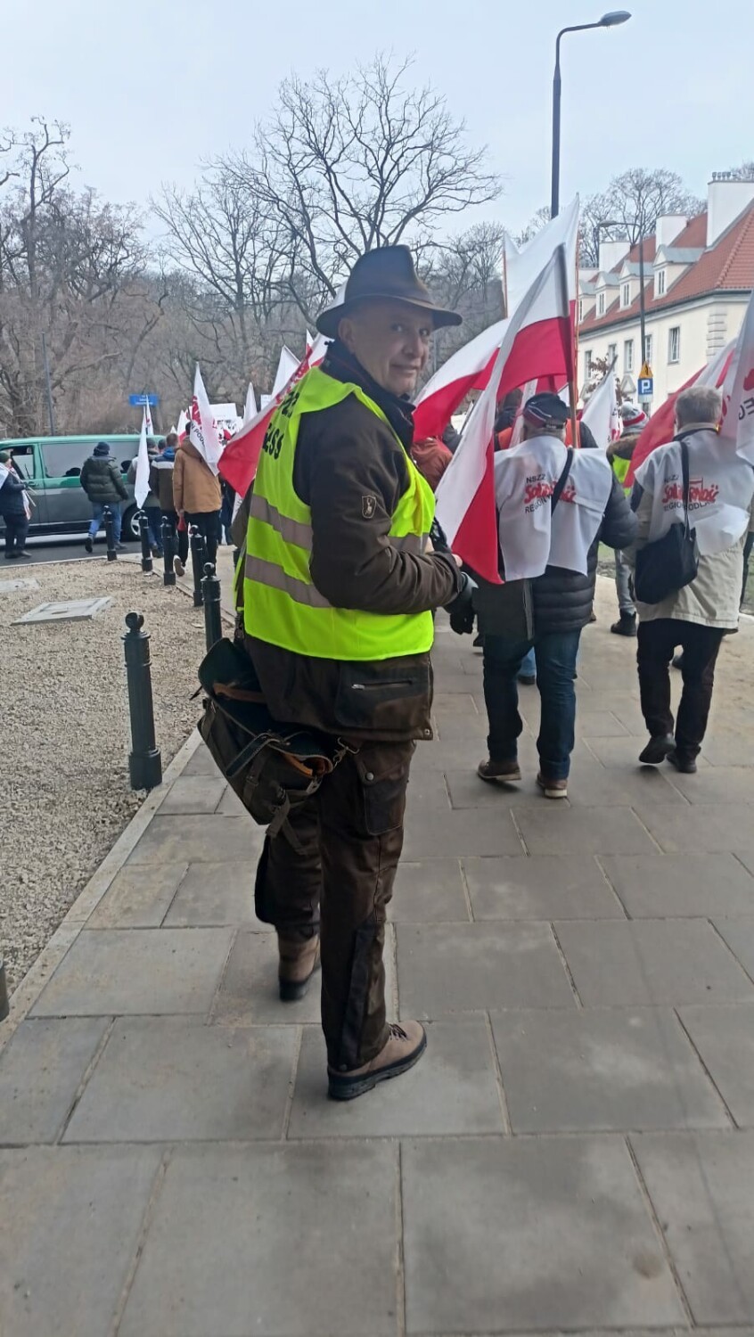 Rolnicy i myśliwi z powiatu grodziskiego dołączyli do protestu w Warszawie