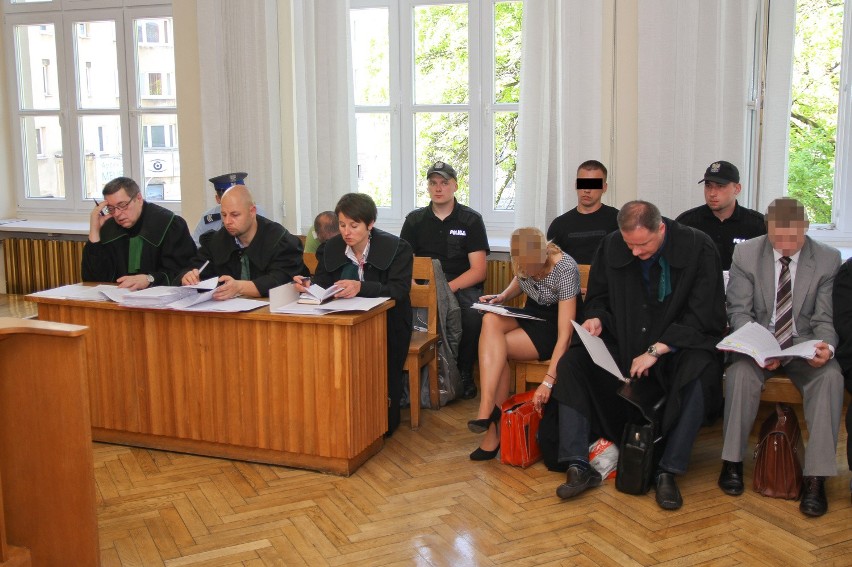 W Łodzi sądzeni są członkowie 14-osobowego gangu...
