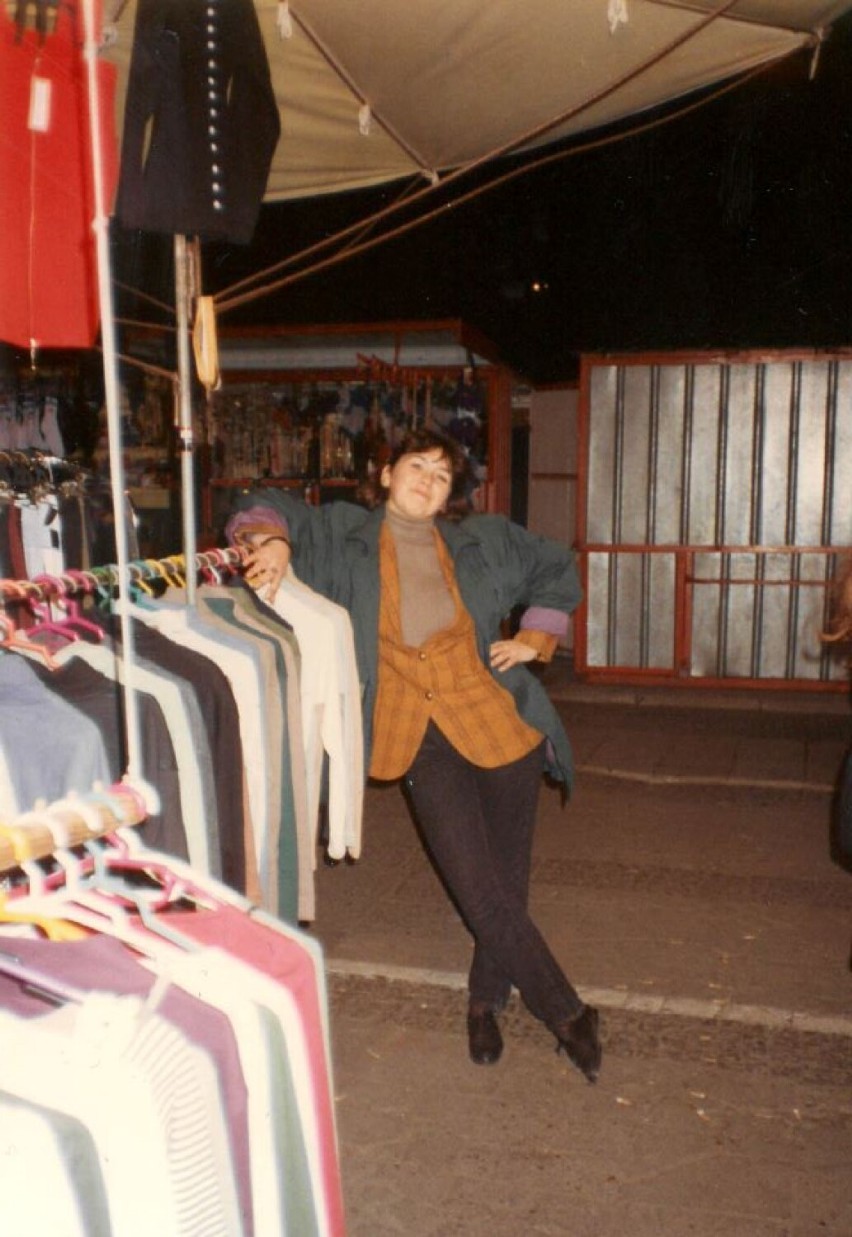Bazar przy PKiN. W latach 90. było to centrum świata. „Przyjaźnie, miłości, zdrady. Wszystko, co nas w życiu spotyka” 