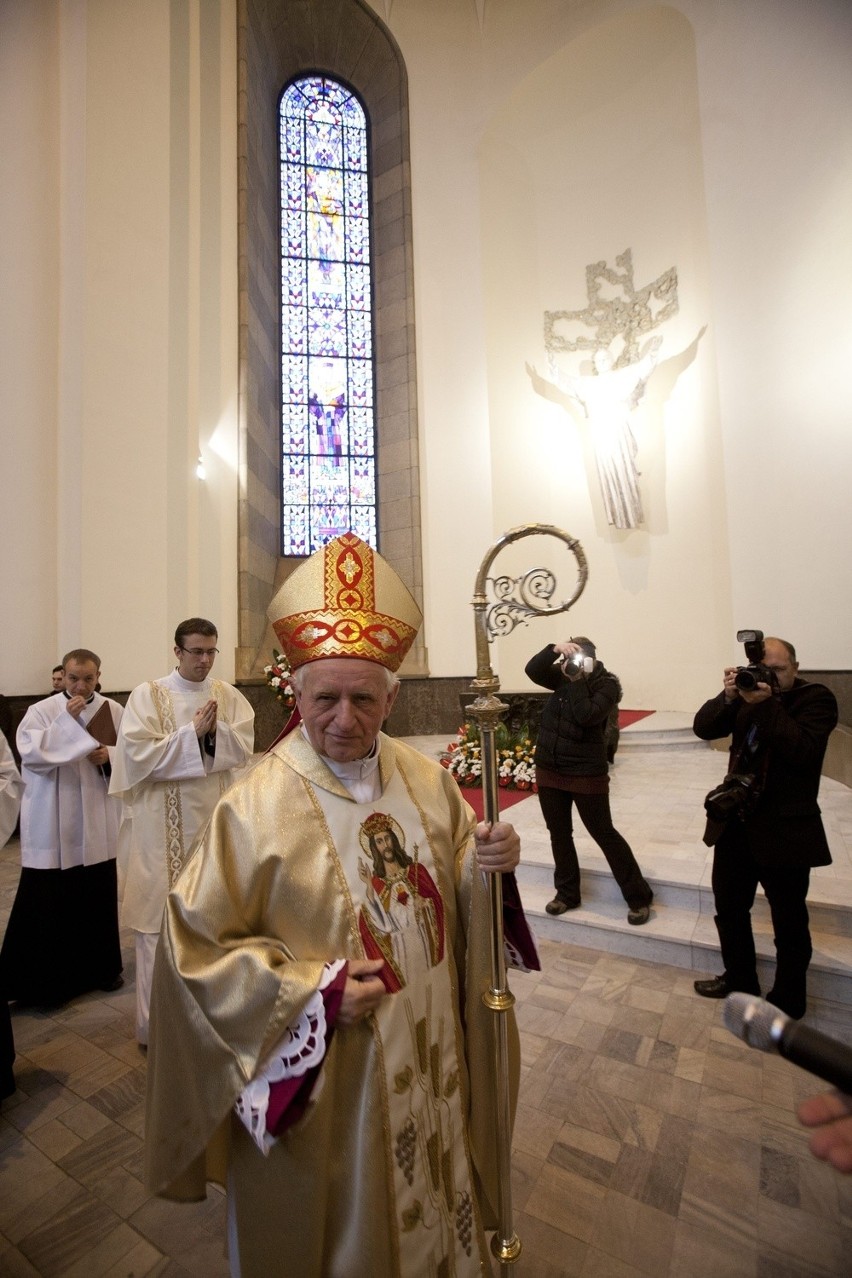 Pożegnanie abpa Damiana Zimonia w katowickiej archikatedrze [ZDJĘCIA]